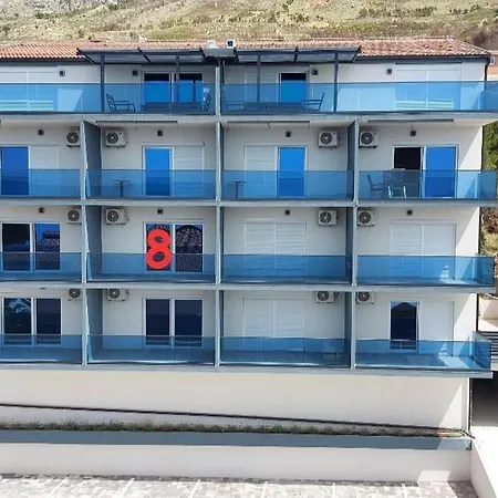 5118-8 For 4 Pers In Lokva Rogoznica