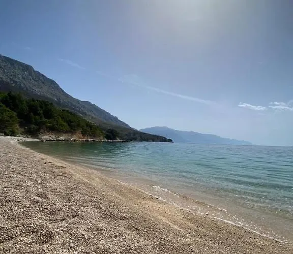 5118-8 For 4 Pers In Lokva Rogoznica