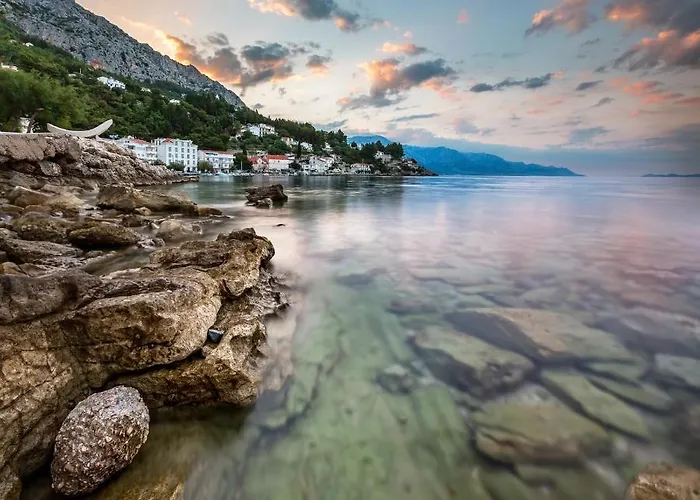 5118-8 For 4 Pers In Daire