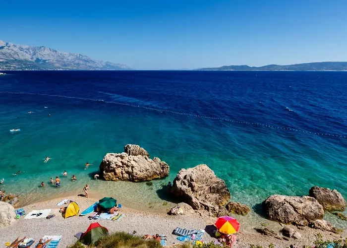 5118-8 For 4 Pers In * Lokva Rogoznica